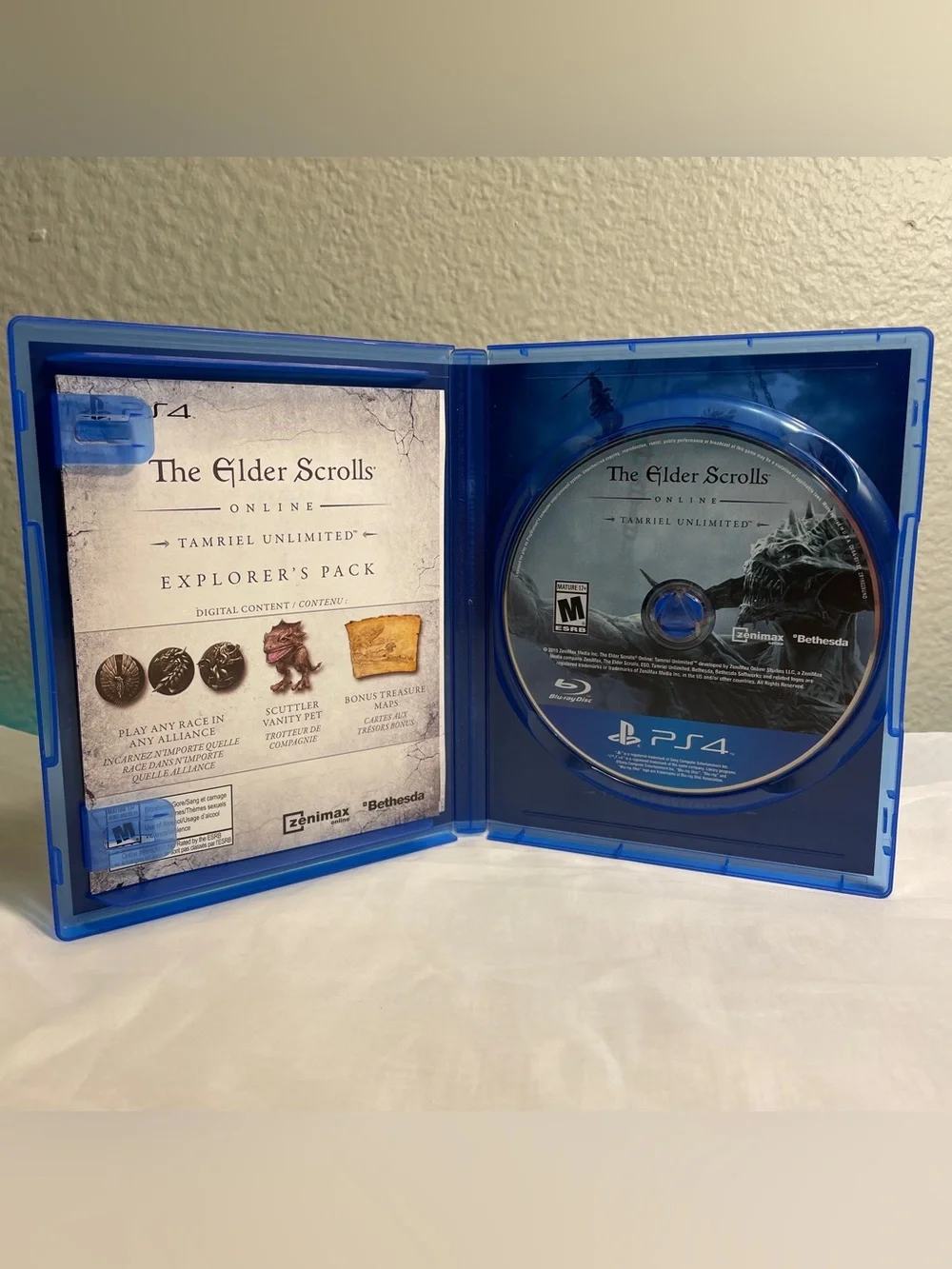 The Elder Scrolls Online Tamriel Unlimited (Sony Playstation 4, PS4) Complete